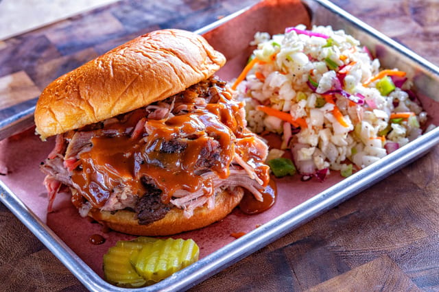 Smoked Sandwich+Side.